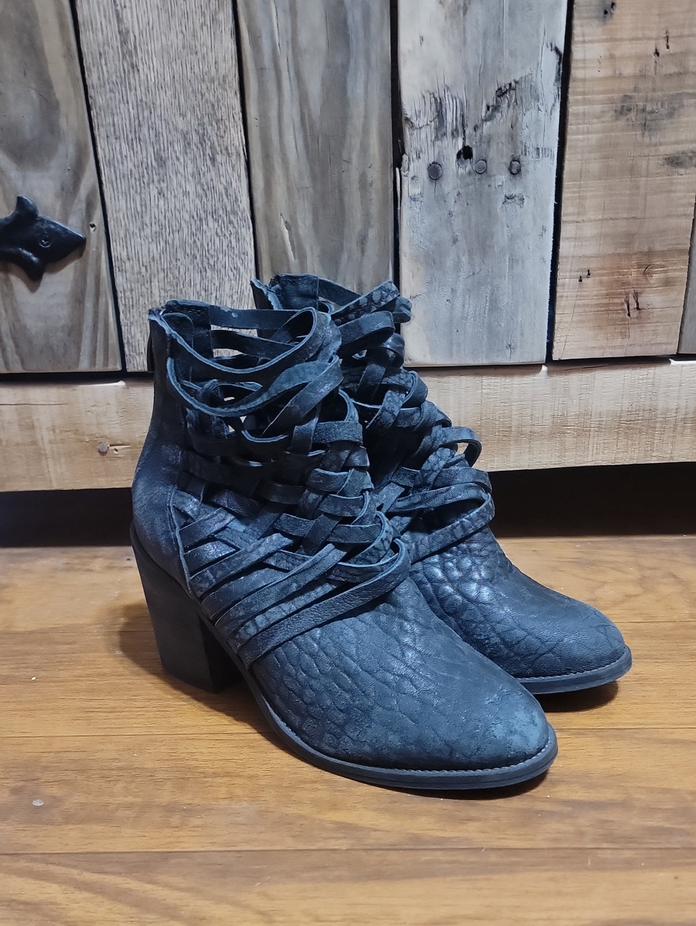 Free People Black Textured Woven Stappy Ankle Booties Size 38/7